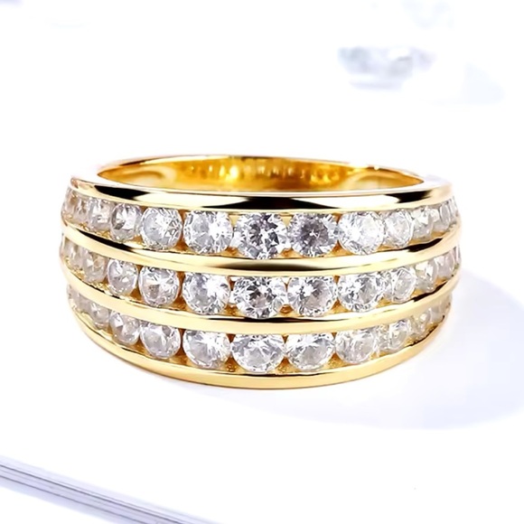 NWT Gold Tone 3 Line Cubic Zirconia Bohemian Fashion Ring size 9 - Picture 4 of 6